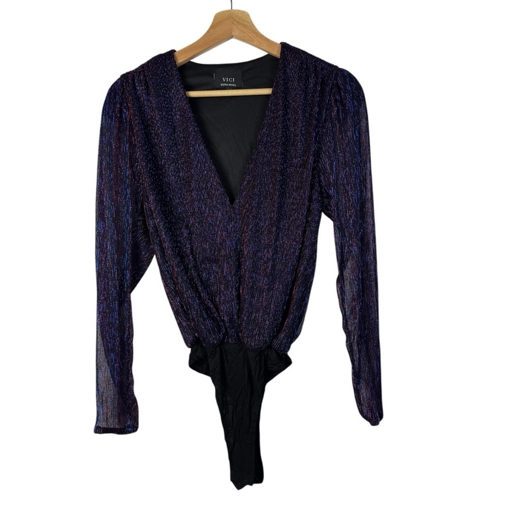 Boutique Vici V-Neck Red & Blue Shimmer Pleated Long Sleeve Bodysuit XS